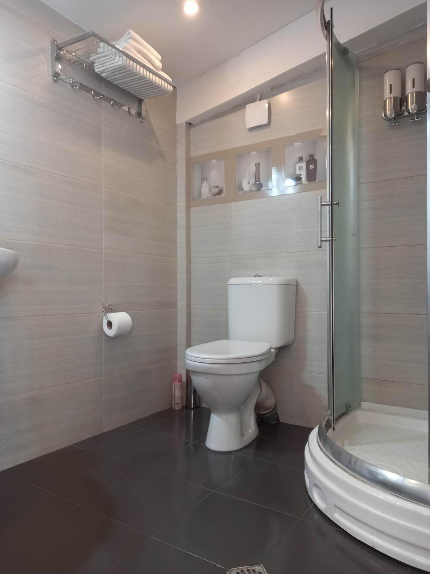 Hotel Tbilisi Apart Buitenkant foto