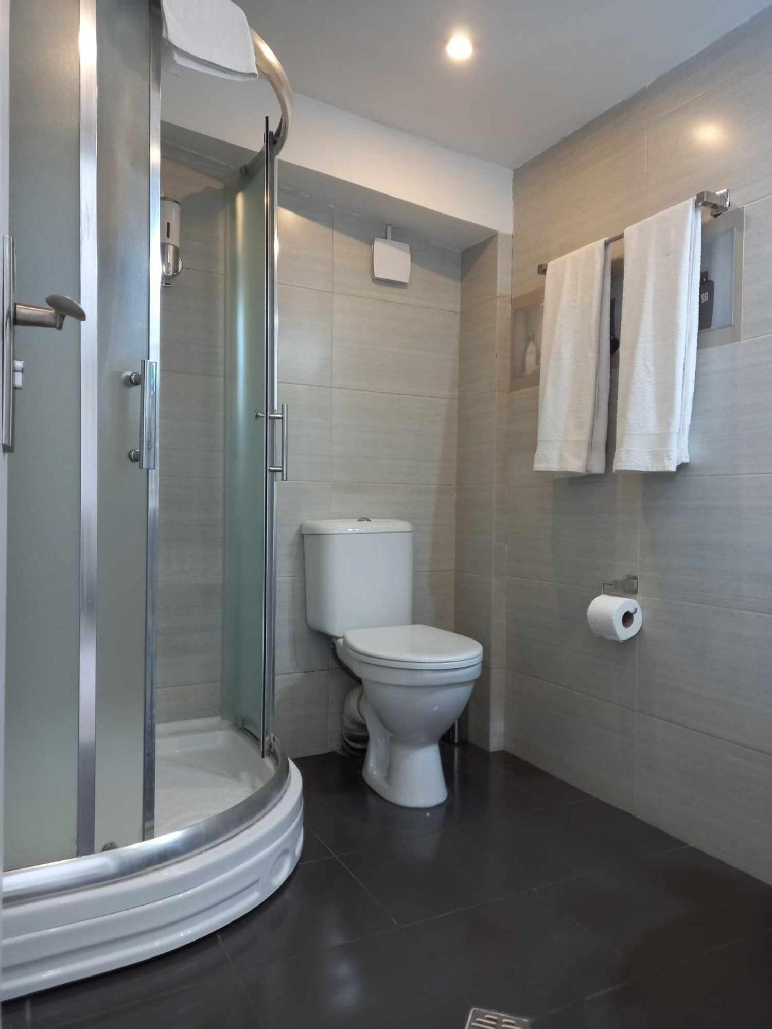 Hotel Tbilisi Apart Buitenkant foto